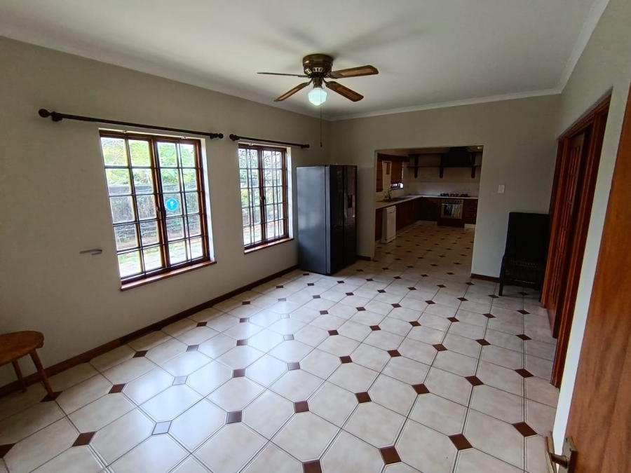 4 Bedroom Property for Sale in Mooinooi North West